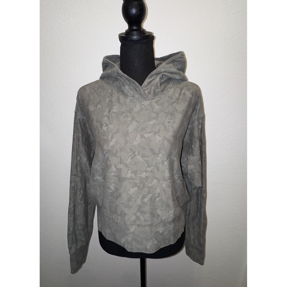 Athleta Farallon Cropped Camo Hoodie Oversized Look Green Size Small